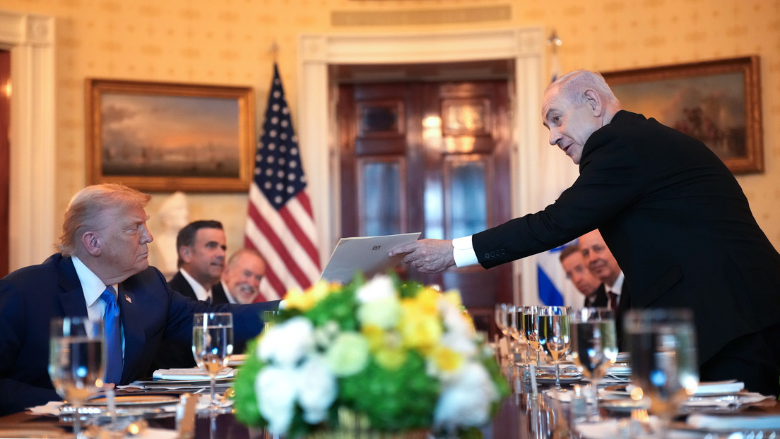 "Controlo EE.UU., controlo a Donald Trump": El mensaje del que se jacta Netanyahu, según Tucker Carlson