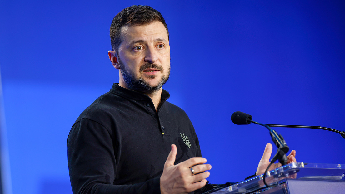 Zelenski amenaza a los dirigentes rusos, aconsejándoles "buscar refugios antiaéreos"