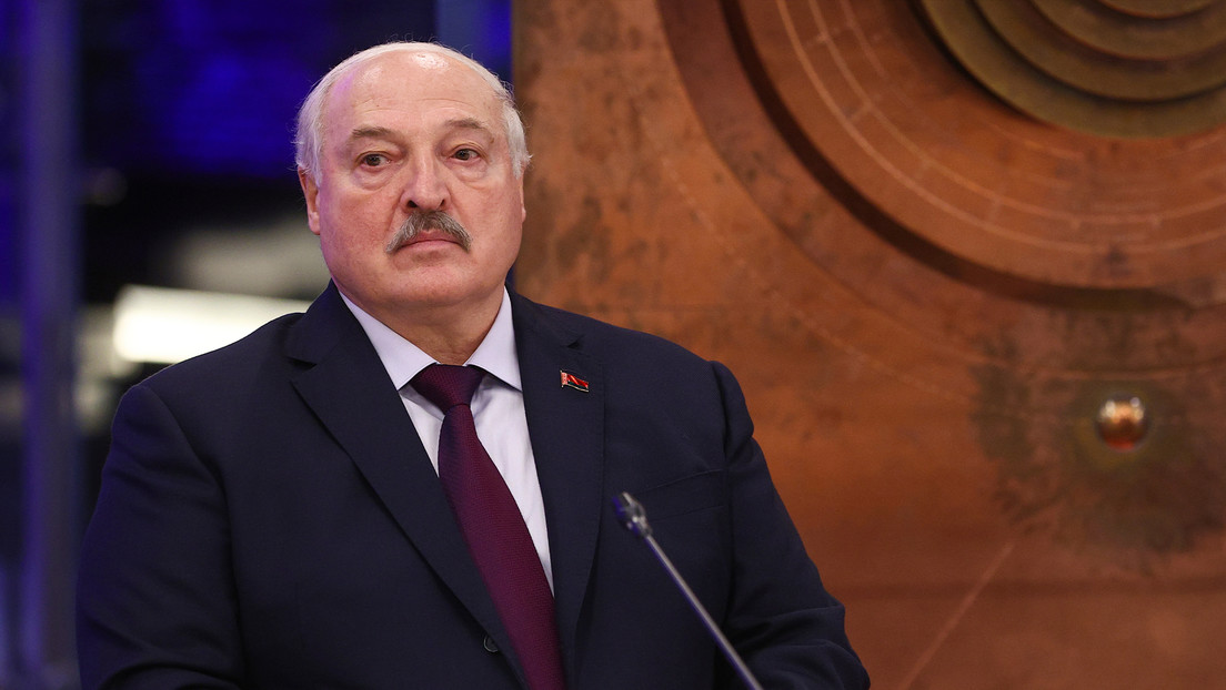 Lukashenko agradece a Putin por hacer de Bielorrusia "un verdadero Estado nuclear"