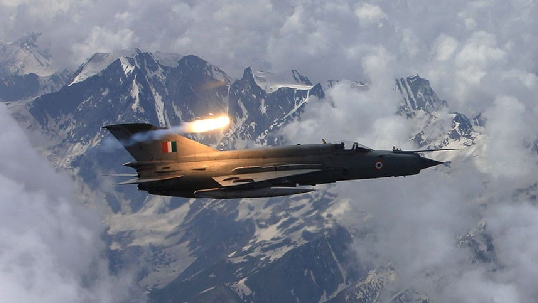 VIDEO: El legendario MiG-21 realiza su último vuelo en los cielos de la India