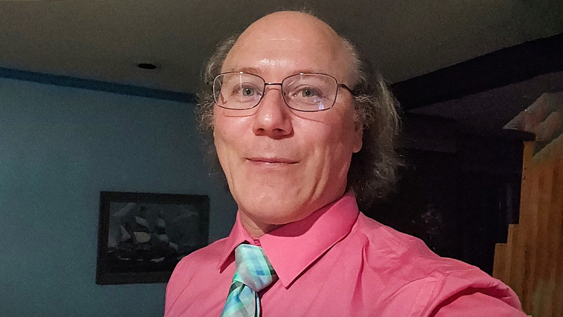 "Cumplí con mi deber": Confiesa en TV que asesinó a sus padres y pasa esto