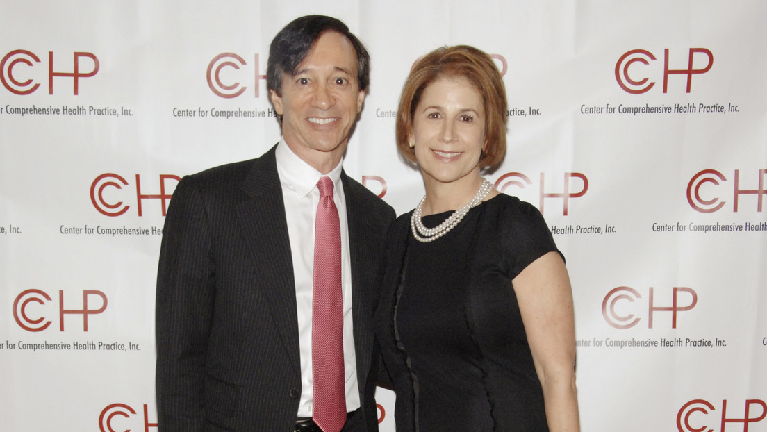 'Exestrella' de Wall Street abusó de decenas de mujeres en una "mazmorra"