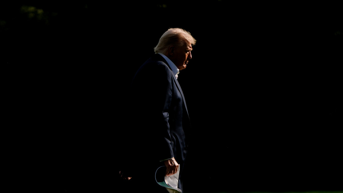 Trump explica de qué se hablará en la reunión urgente de la cúpula militar