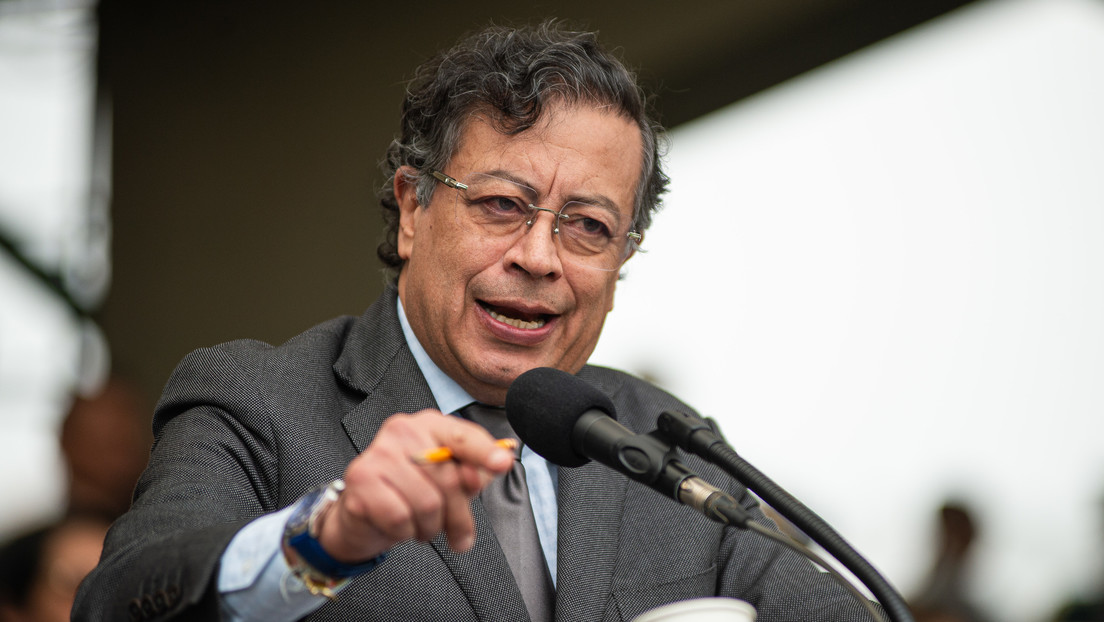 "No tengo por qué callarme solo porque el criminal de guerra es poderoso": Petro arremete contra Trump