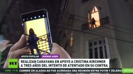 Realizan caravana en apoyo a Cristina Kirchner a tres años del intento de atentado en su contra