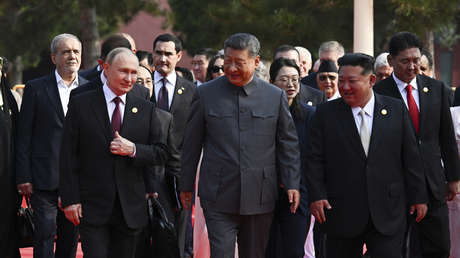 Trump a Xi: "Mande mis saludos cordiales a Putin y Kim, mientras ustedes conspiran contra EE.UU."