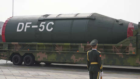 ¿Qué se sabe del último misil balístico de China, con un radio de alcance que abarca todo el planeta?