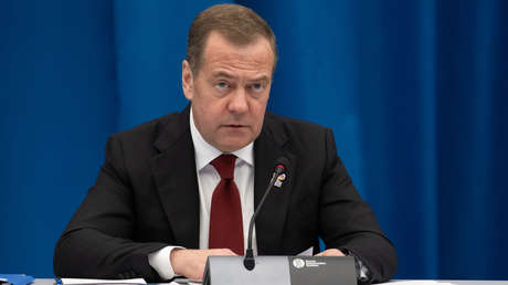 Medvédev califica de "mierda" las garantías de seguridad para Ucrania propuestas por los aliados de Kiev