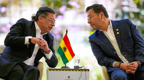 Arce y Petro celebran derrota del mileísmo en elecciones en Buenos Aires