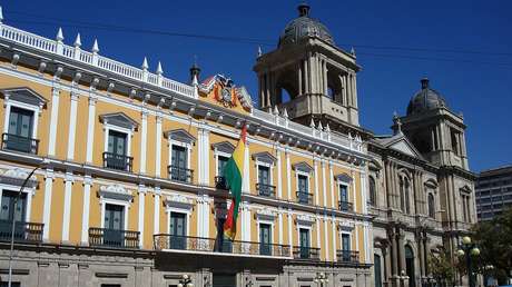 La deuda de Bolivia con los "gringos" eleva la tensión entre los candidatos presidenciales