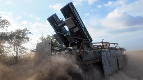 VIDEO: Sistema antiaéreo ruso derriba de un disparo un dron con 30 kilos de explosivo