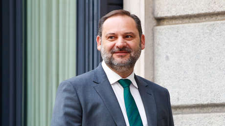 'Trapos sucios' de un exministro de Sánchez: Ábalos se declara feminista tras acusaciones de su exmujer