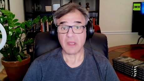 Exanalista de la CIA: "Vivimos en una sociedad donde todos tienen armas"