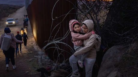 La advertencia de Sheinbaum a los migrantes mexicanos que celebran la Independencia en EE.UU