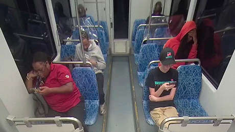 "Da miedo, ¿verdad?": Así explicó su crimen el asesino de la ucraniana en un tren de EE.UU.