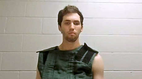 Momento en que sospechoso de matar a Charlie Kirk se entera que podría recibir pena de muerte (VIDEO)