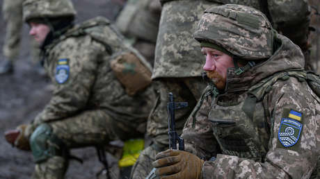 Quien intente huir de Ucrania termina en el frente