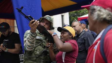 Los cuarteles militares se movilizan en toda Venezuela para fortalecer la defensa nacional