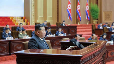 Kim Jong-un: Pionyang ha adquirido "nuevas armas secretas"