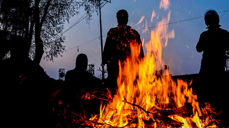 Queman viva a una viuda embarazada en la India