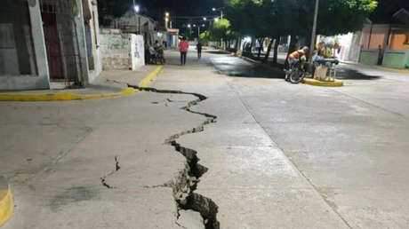 Potente sismo sacude Venezuela