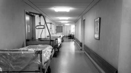 Tragedia en Colombia: 11 muertos por consumo de licor adulterado en un mercado