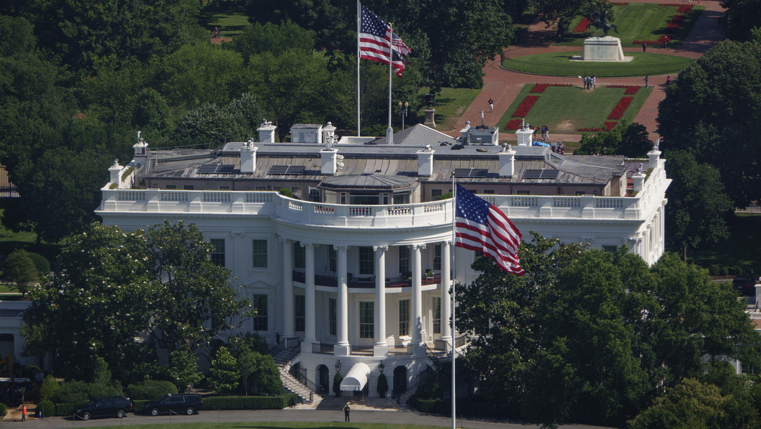 Putin: "Nadie en el mundo está dispuesto a regirse por reglas establecidas en el otro lado del océano"