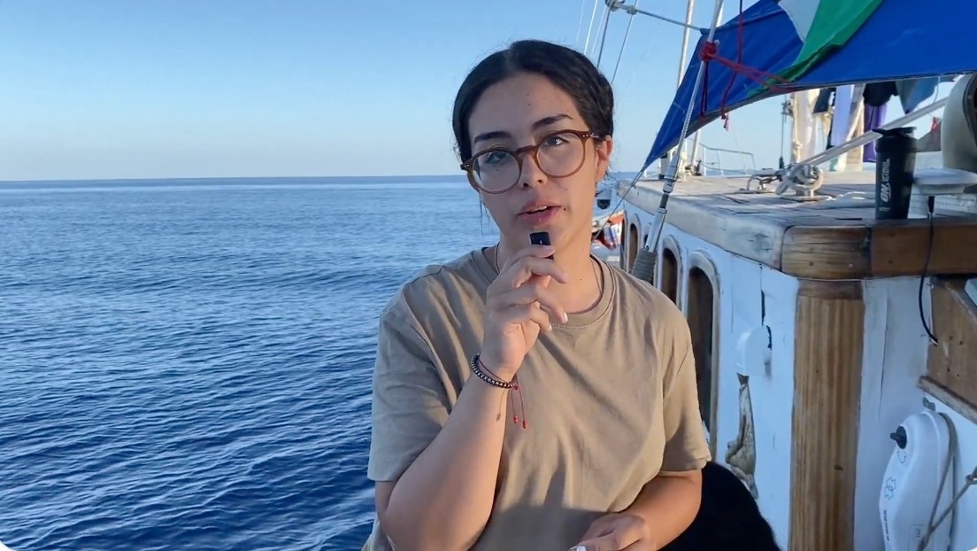 Mexicana a bordo de flotilla humanitaria interceptada por Israel pidió a Sheinbaum "acciones firmes"