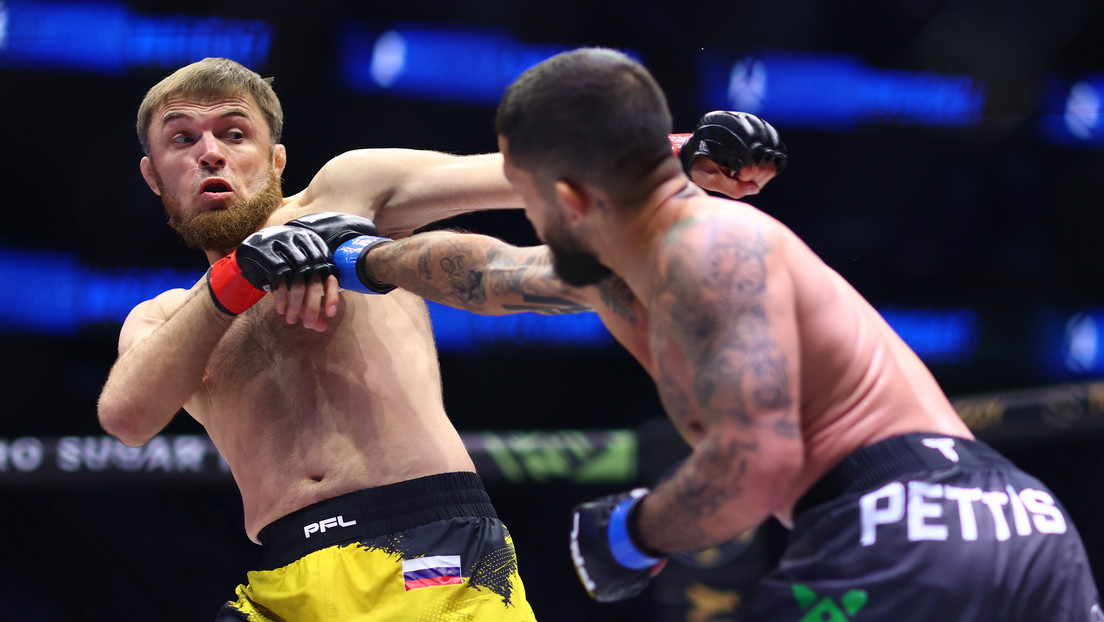 VIDEO: El fulminante y devastador nocaut de MMA que ya es candidato al mejor del año