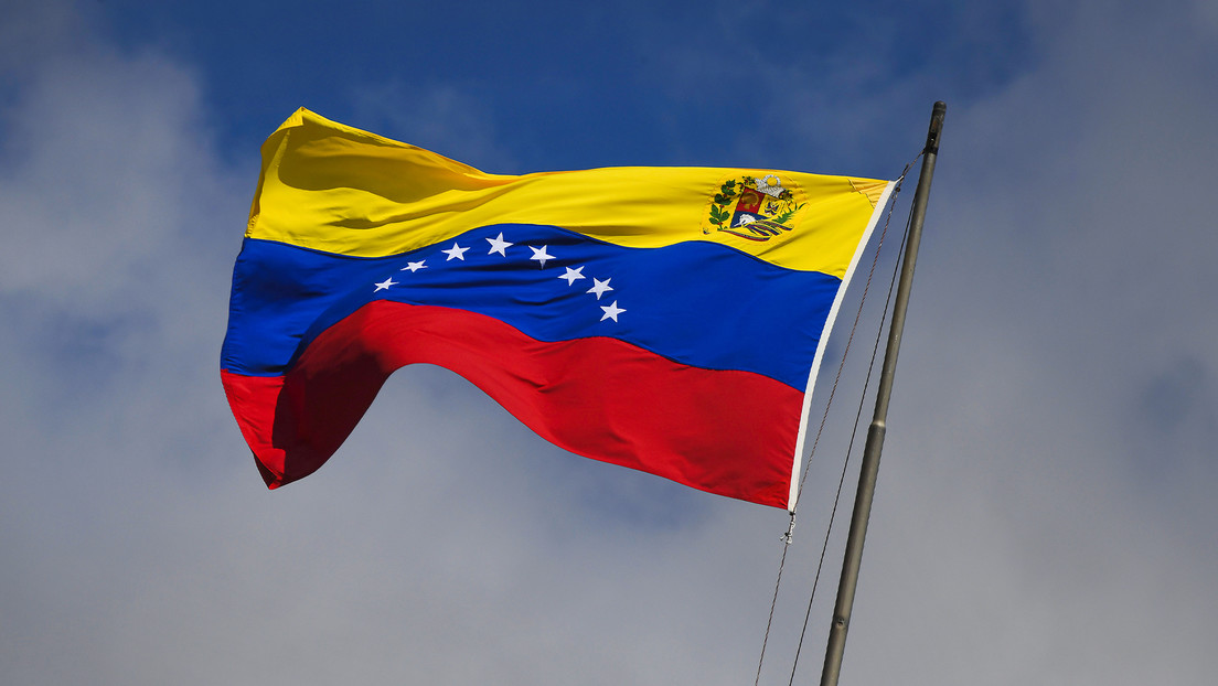 Venezuela advierte a EE.UU. que la oposición extremista prepara una provocación de falsa bandera