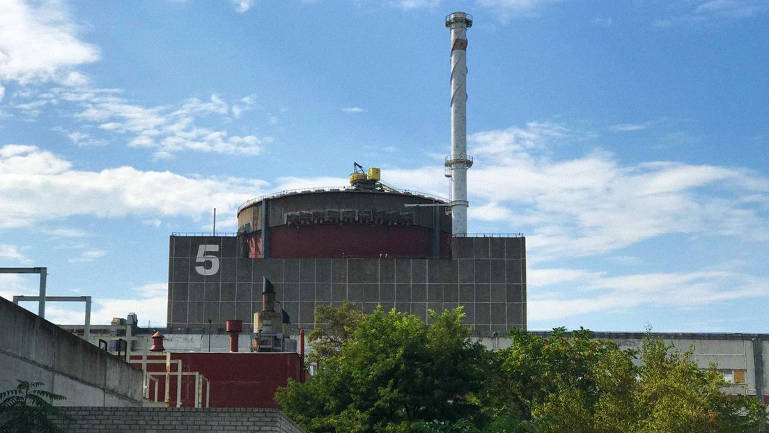Kiev bombardea la estación de bomberos cerca de la mayor central nuclear de Europa