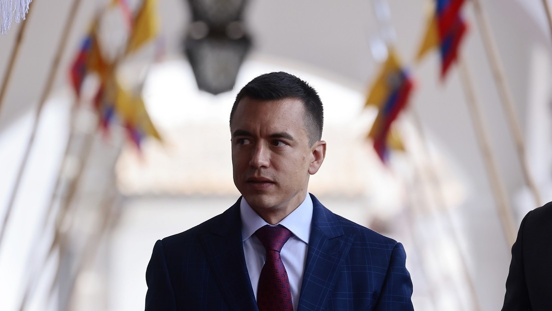 La caravana del presidente Noboa, atacada en Ecuador