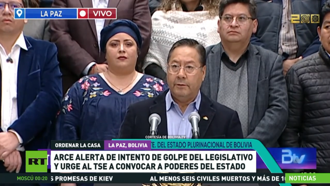 Arce alerta de un intento de golpe del Legislativo y urge al TSE a convocar a poderes del Estado