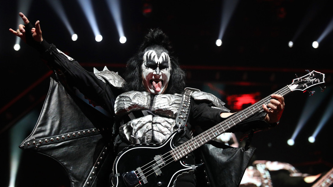Hospitalizan a la leyenda de KISS, Gene Simmons, a sus 76 años