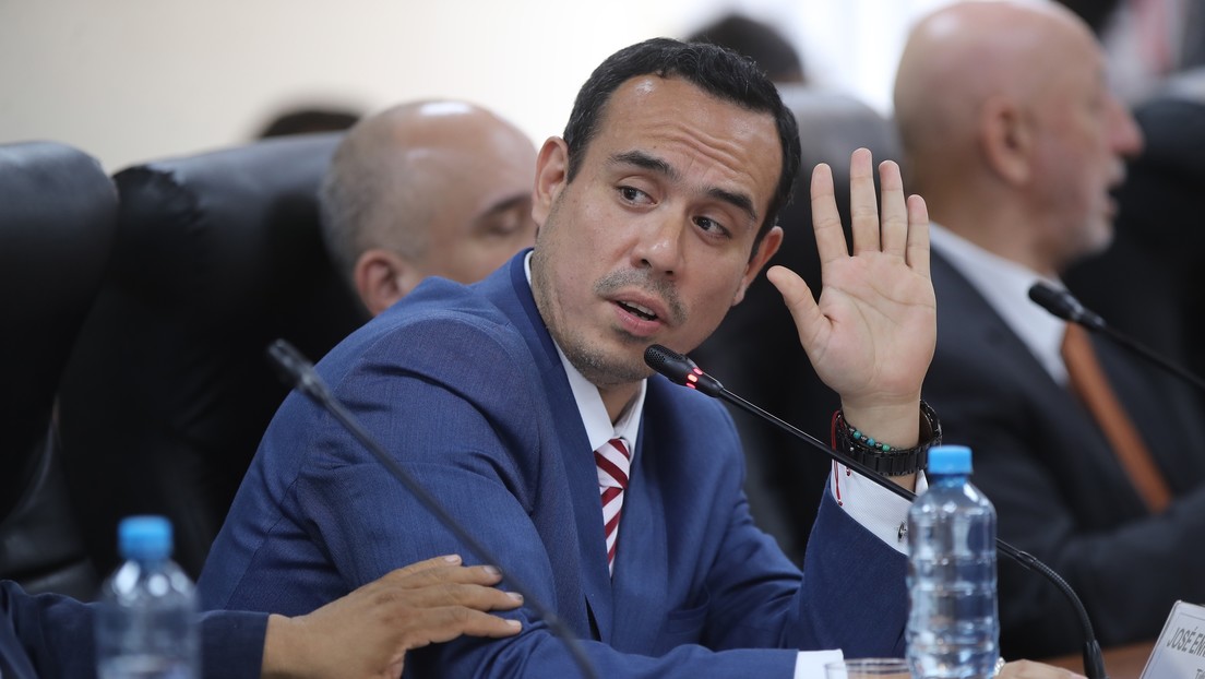 Gobierno de "reconciliación" y lucha contra el crimen: el primer mensaje del líder interino de Perú