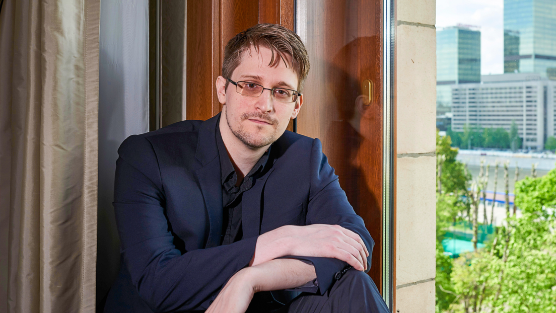 Snowden rompe el silencio sobre la censura occidental y el espionaje en mensajeros