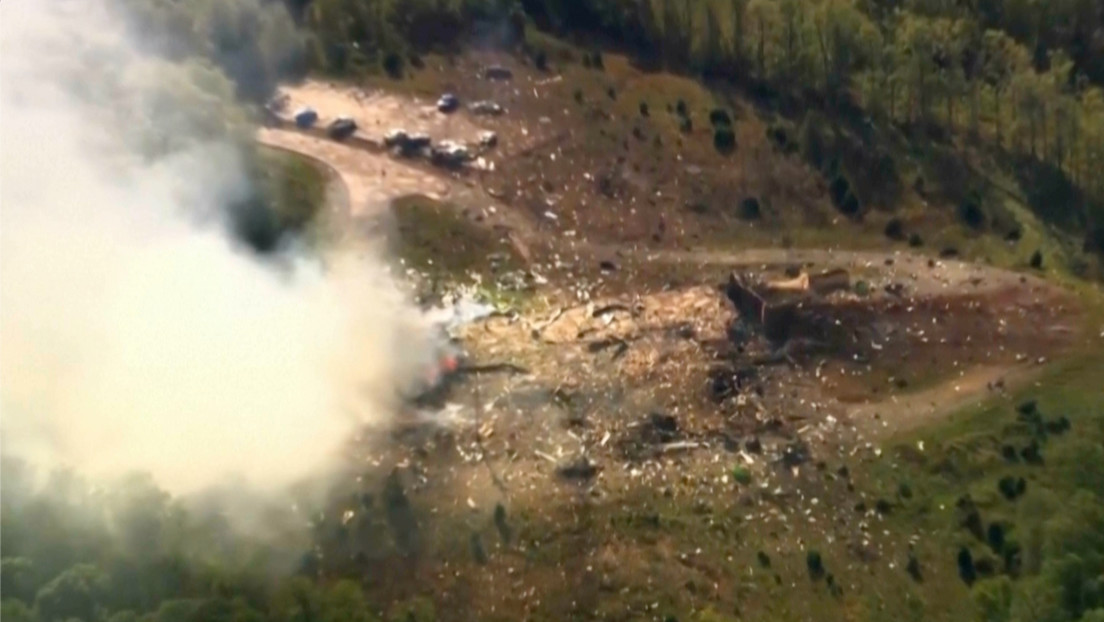 Explosión masiva destruye las instalaciones de una fábrica de explosivos en EE.UU. (VIDEOS)