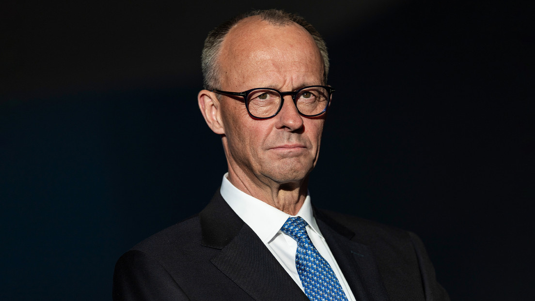 "Hay tanques de segunda mano que ya han estado en Rusia": Comediante da un consejo a Merz