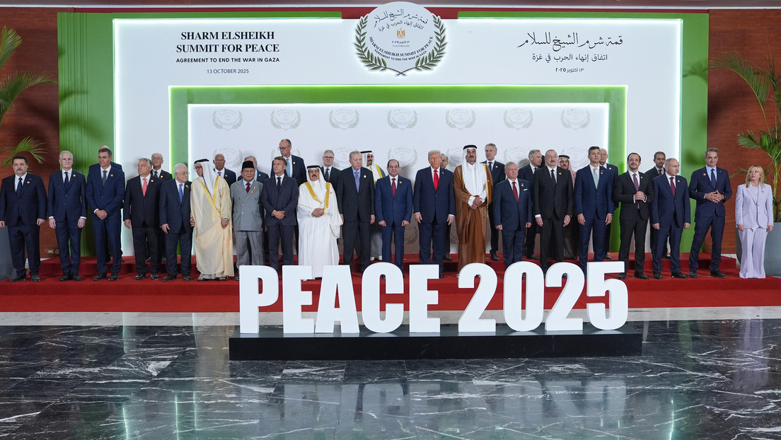 Los líderes mundiales firman el acuerdo de paz de Gaza