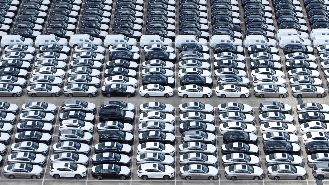 Exportaciones chinas se disparan con más fuerza que antes pese a los aranceles de EE.UU.