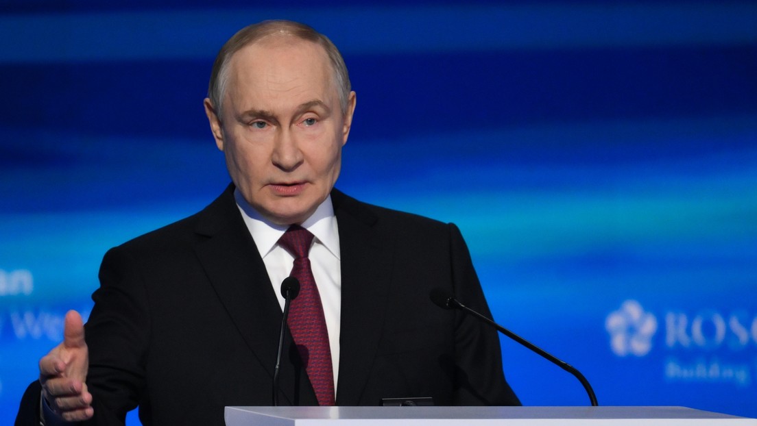 Putin: Occidente altera artificialmente la arquitectura energética mundial