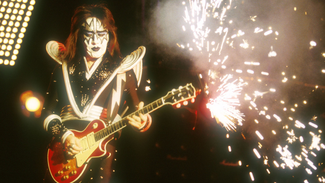 Fallece Ace Frehley, legendario guitarrista de KISS