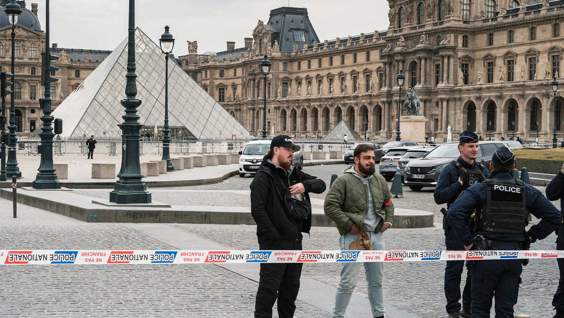 Un tercio de las salas de la parte robada de Louvre no contaban con cámaras de vigilancia