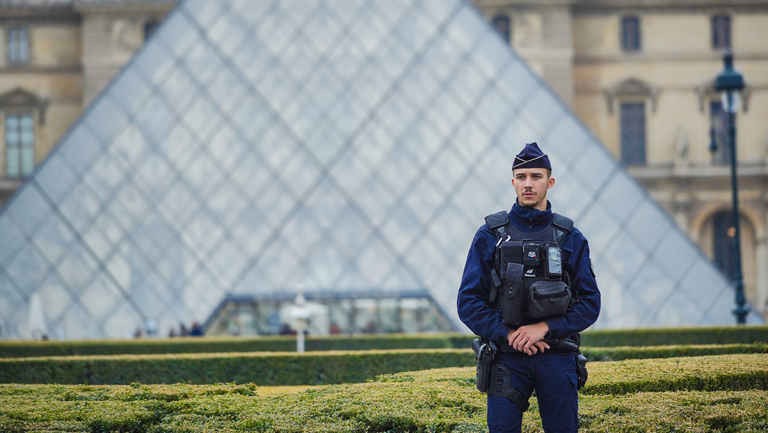 Robo en el Louvre: ¿síntoma del deterioro de instituciones emblemáticas del Estado francés?