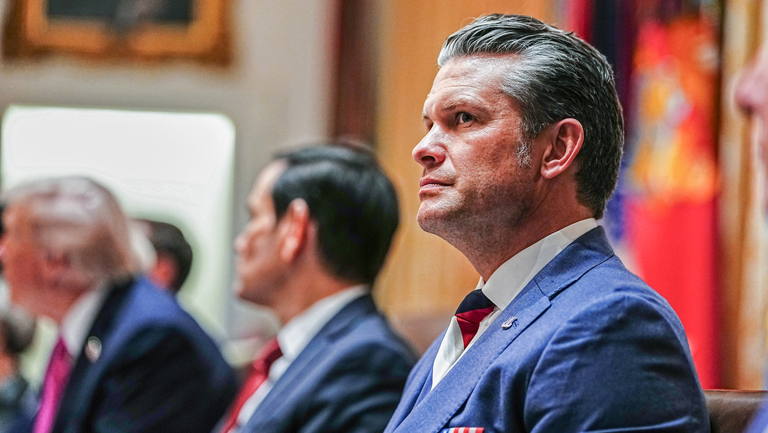 "Se la compró tu madre": La respuesta del Pentágono sobre la 'corbata rusa' de Hegseth