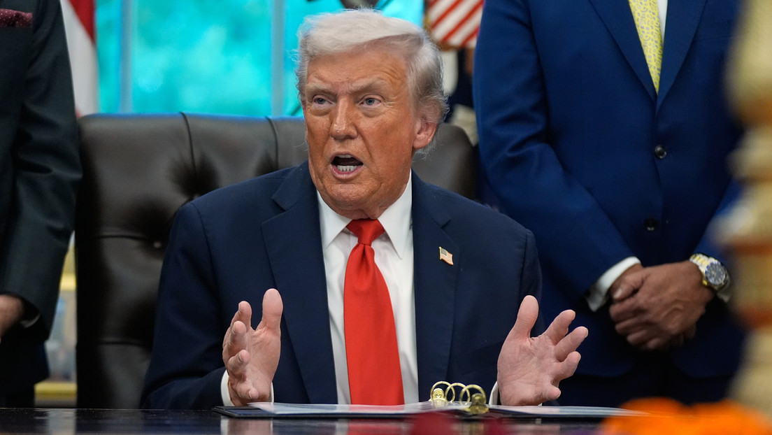 "Matón": Trump descarga nuevo insulto contra Petro y amenaza a Colombia con "medidas muy severas"