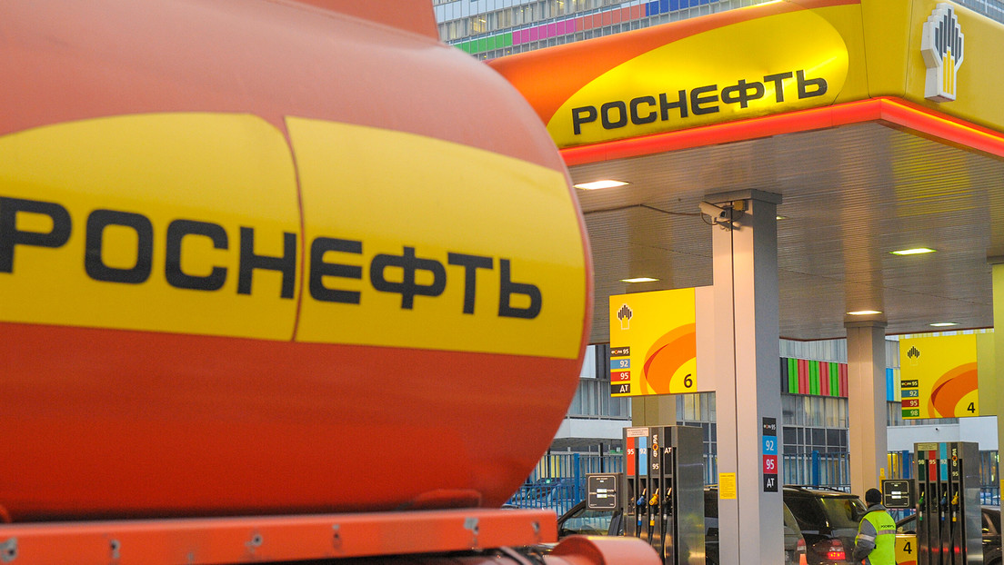 El crudo se dispara tras las sanciones de EE.UU. a dos petroleras gigantes rusas