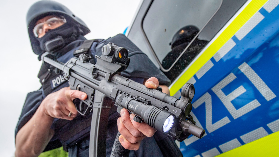 La Policía alemana abre fuego contra el Ejército por error