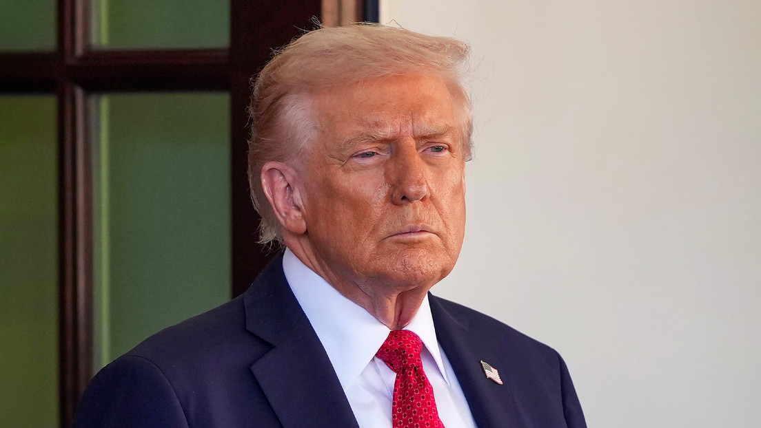 Trump: "Los cárteles están en guerra contra EE.UU. y nosotros estamos en guerra contra ellos"