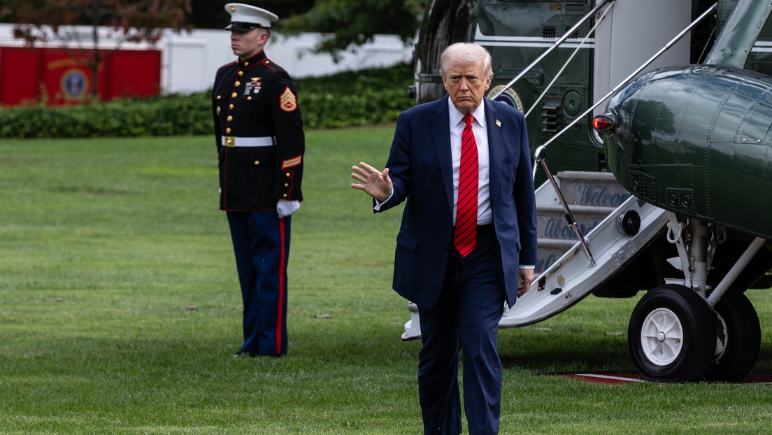 Relato de un náufrago: Donald Trump y el mar Caribe